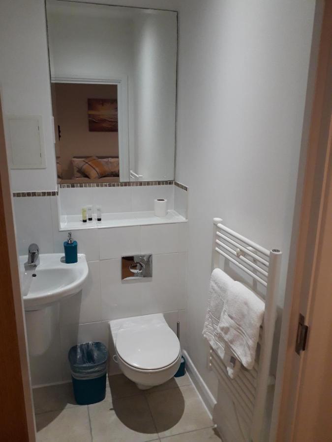 Luxury And Stylish 2 Bedroom Apartment With En-Suite Luton  Exterior photo